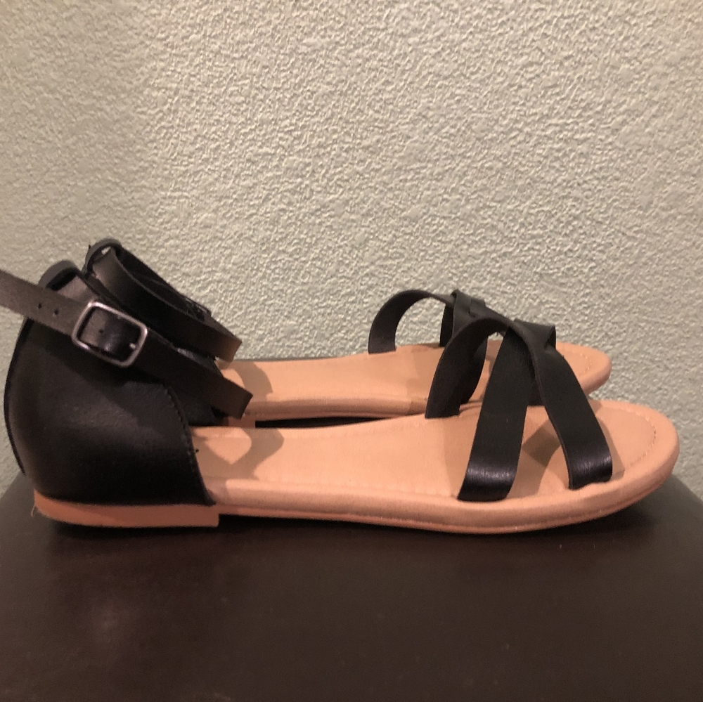 Sandals - Picture 2 of 2